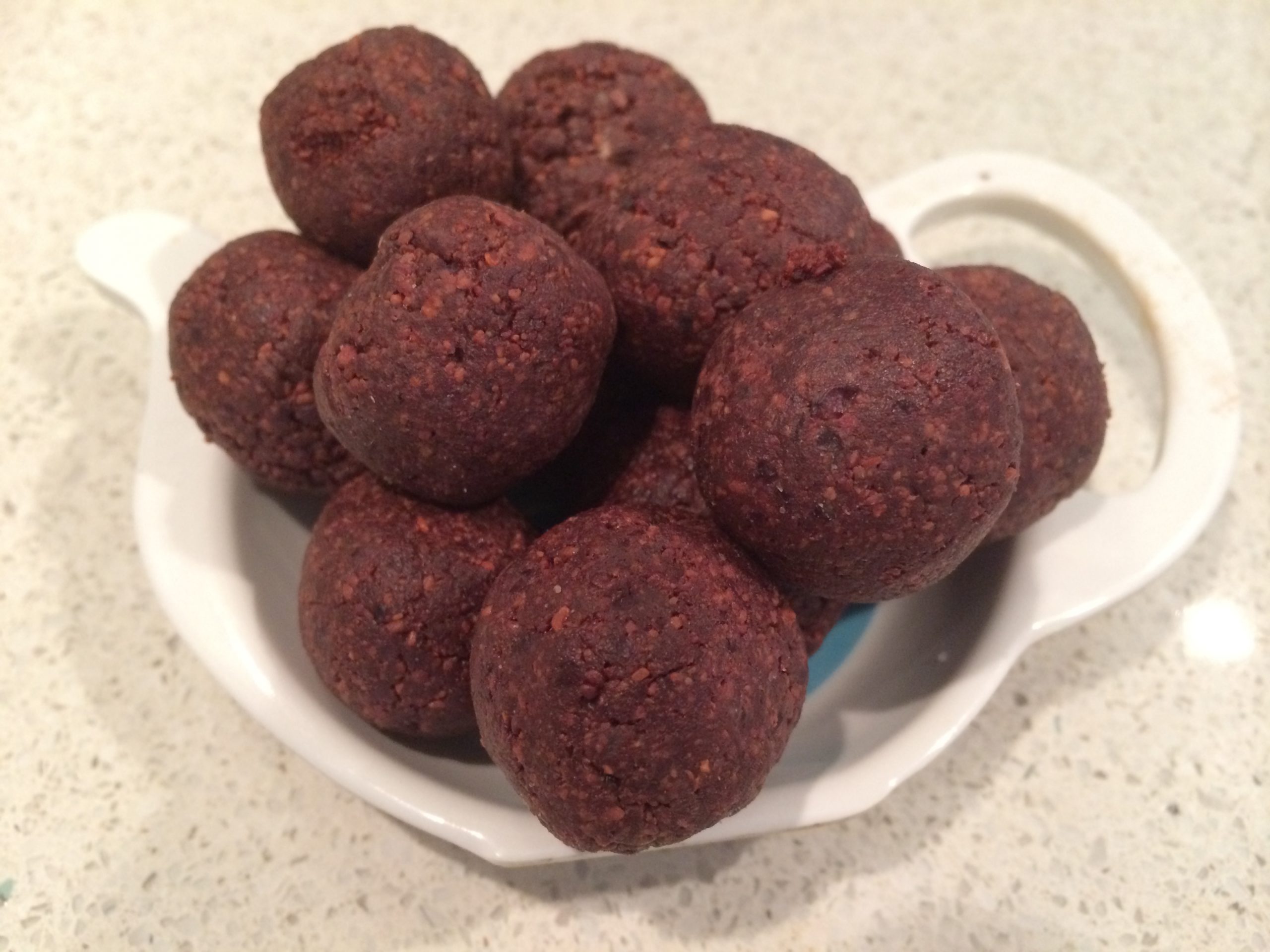 cheeky raw sugar free chocolate balls